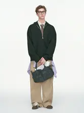 重厚感のあるダブルジップハイネックカーディガン【春用・メンズ・ニット】