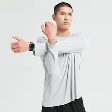 UPF50+ 吸湿速乾長袖スポーツTシャツ【メンズ・夏用・ゆったりフィット・ランニング・トレーニング】