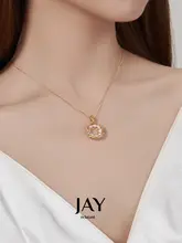 高級感あふれる真珠ネックレス【デザイナー吊り下げ式・ボディに優しいデザイン】