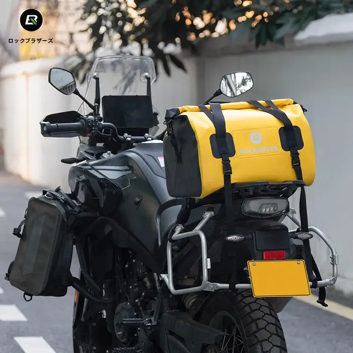 ROCKBRO 防水バイクリアバッグ【ツーリング用・ハンドル付き・メインコンパートメント】