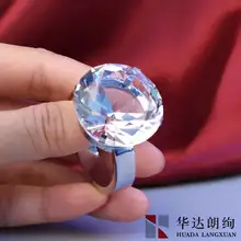 超大水晶リング【プロップ用・婚約用・誕生日プレゼントに最適】