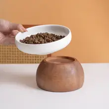 猫用陶器食器【高さ調整可能・実木ベース・防倒れ設計】