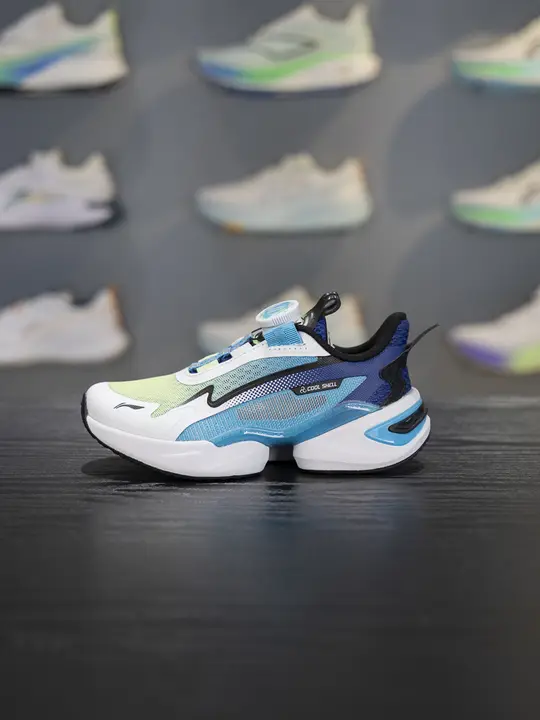 子供用カジュアルシューズ【クッション性・軽量デザイン・男児用】