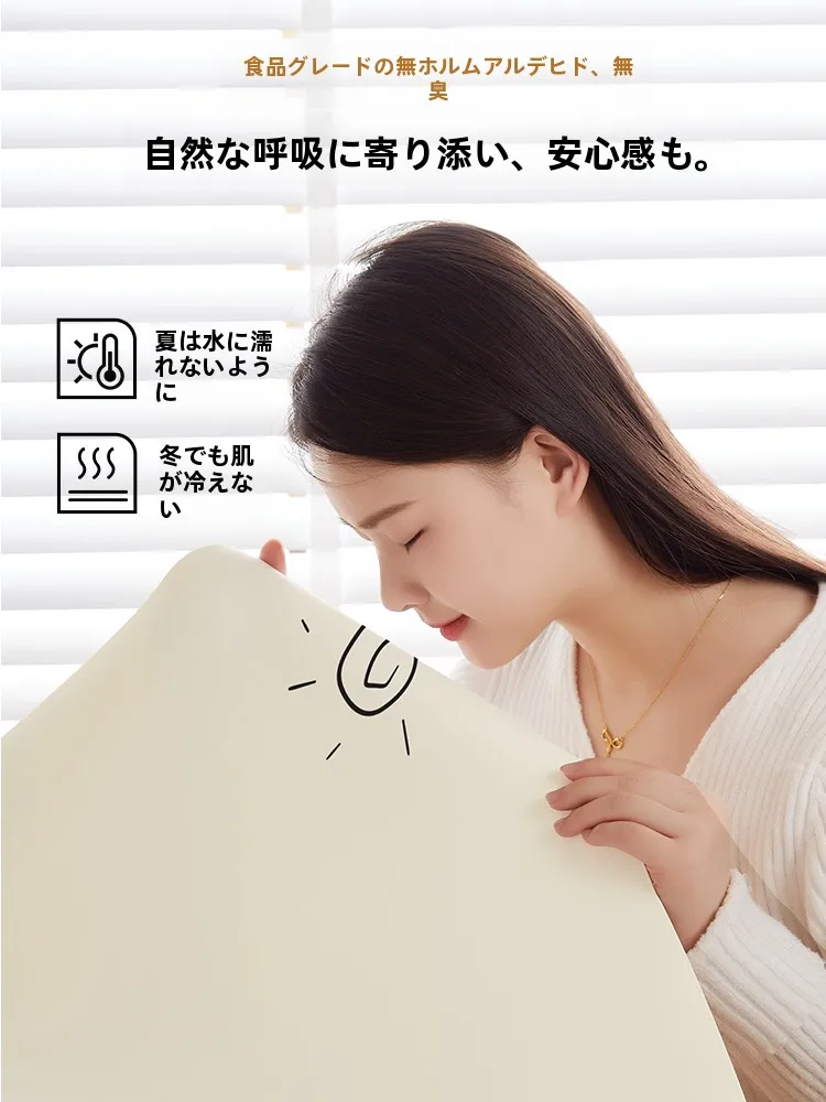一人暮らしのダイニングテーブルに合うテーブルマットは？高級感と簡単お手入れが両立するアイテムを紹介