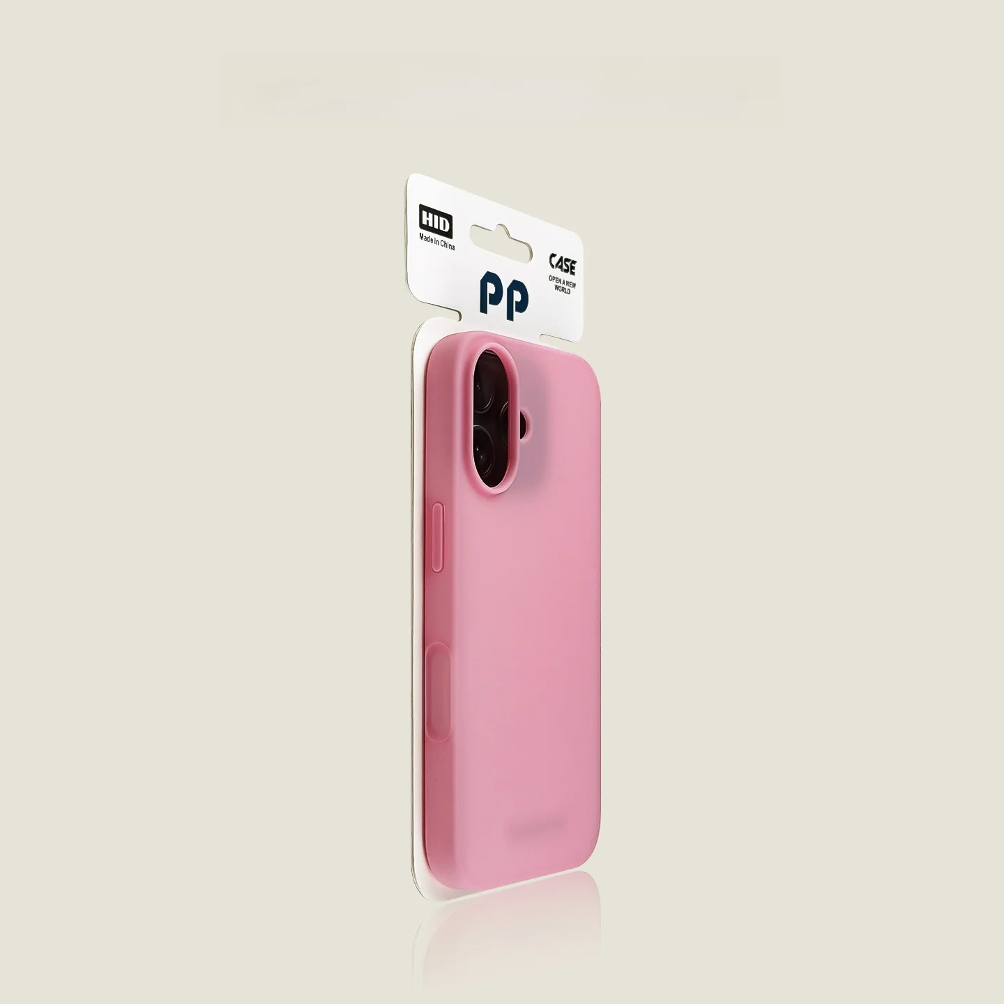 iPhone11 カバーはどう選ぶ？全モデル対応のシンプルカバーが、日常の安心を届ける理由