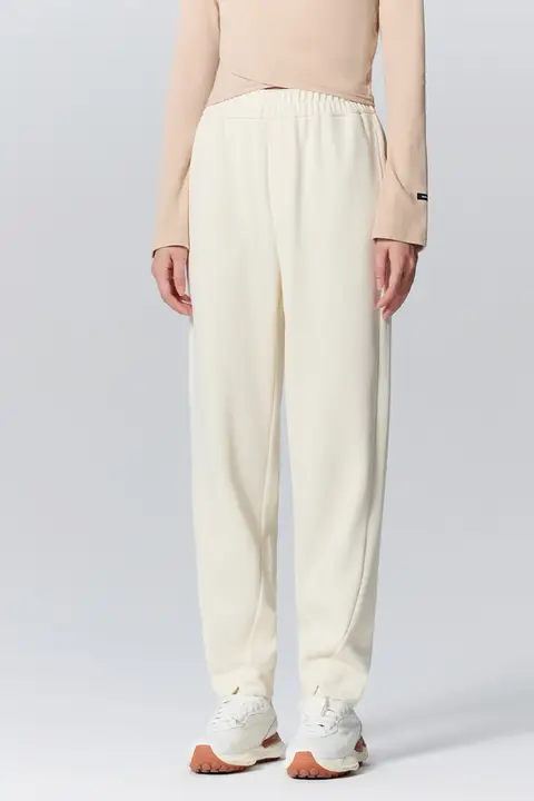 レディースシンプルテーパードパンツ【冬用・コーデュロイ・スリット付き・スリムフィット】