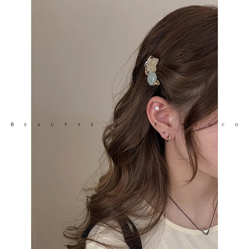 40代の女性が「おでこ出し」に挑戦するとき、どんなヘアスタイルがおすすめ？