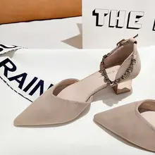 カーキ色のレトロスエードコンフォートサンダル【尖ったトゥ・メッシュ・太ヒール】