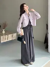 グレーサロペットパンツとショートジャケットの重ね着ファッション【高級感・女性用】（セットアップ対応）