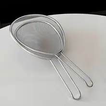 シンプルステンレス製の大きな漏れ網【麺用・鍋用・油分除去】