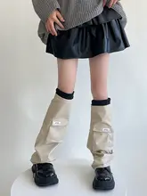 機能的なレザー製レッグスリーブ【ポケット付き・個性的なデザイン・ブラック】