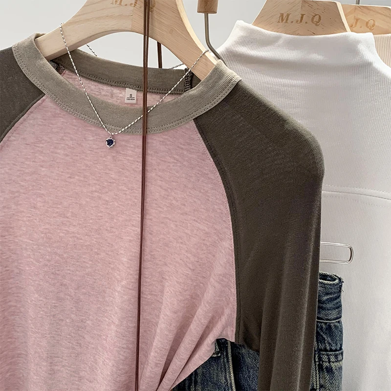「tシャツ ロンt 重ね着 レディース」で失敗しない着こなしは？