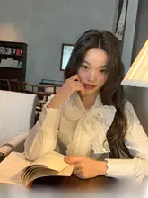 レースデザインのバンドカラー長袖シャツ【春用・女性・フランス風】