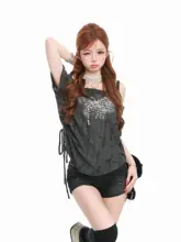 蝶柄デザインのオフショルダー短袖Tシャツ【夏用・ウエストシェイプ・女性用】