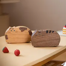 可愛い猫デザインのブラックウォールナット製ジュエリーボックス【持ち運び便利・小型・ネックレス・イヤリング収納可】