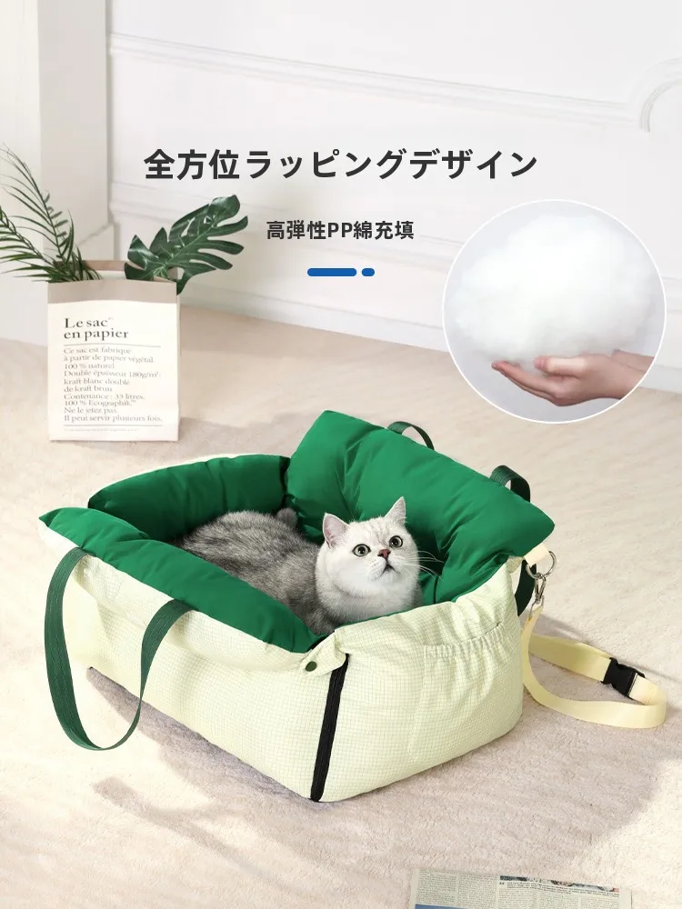 車載用ペットハウス：小型犬・猫用の四季対応ドーム型ベッドの実用性と選び方