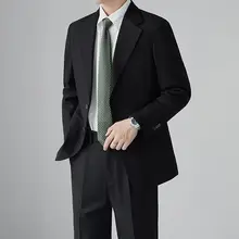 上質なビジネスカジュアルスーツ【男・結婚式向け・イタリアンウール・ロンドンスタイル】（セットアップ対応）