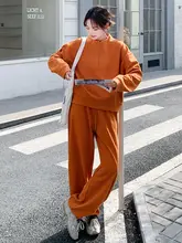 オレンジカラーのカジュアルパーカー【秋春向け・極上の柔らかさ・ワイドパンツ・セットアップ対応】