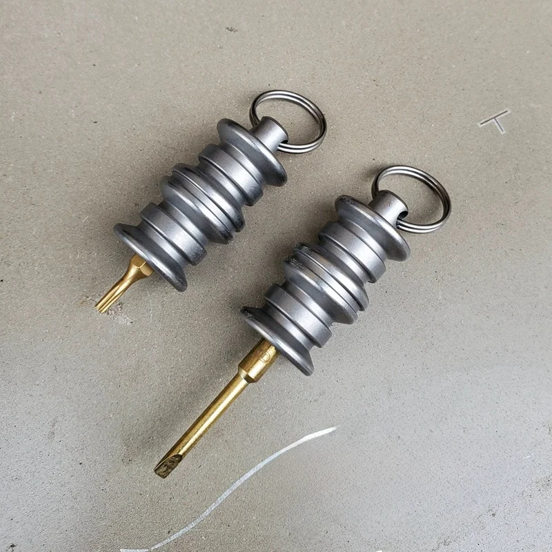 スクリュードライバーを選ぶべきタイミングは？実は「持ち運び」が鍵です