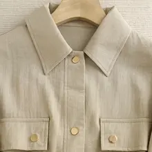 柔らかで肌に優しい短丈ジャケット【秋用・襟付き・ウエストシェイプデザイン】