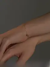 手作りの18Kゴールドスキンチェーン【極細デザイン・エレガントなギフトに最適】