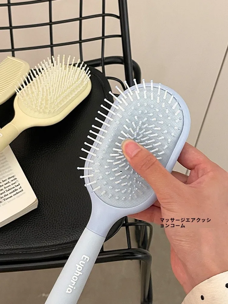 ヘアレスキューカプラを選ぶべきタイミングは？実は「エアクッションブラシ」が解決する