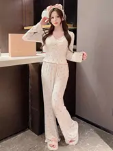 極上の柔らかさモデール素材の長袖パジャマ【セクシーなデザイン・胸パッド付き・春秋用・家庭用・外出可能】（セットアップ対応）