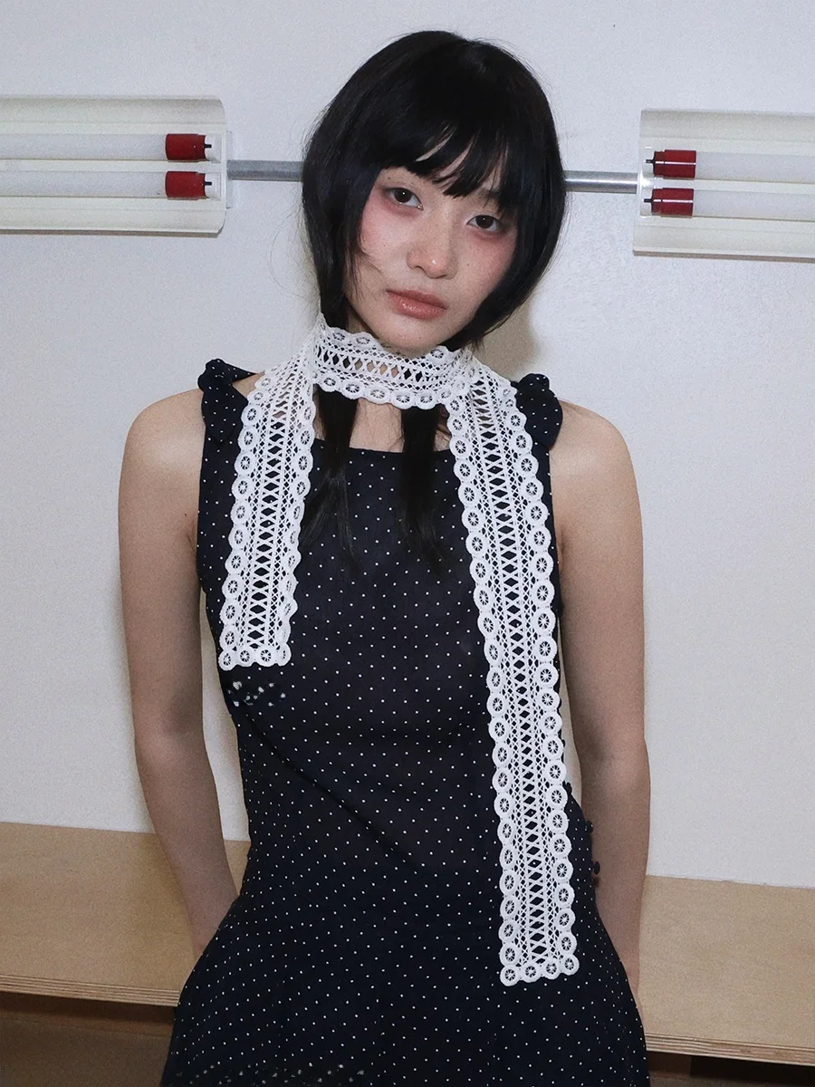 レース ストールとは？韓版の細長いスカーフが春夏季に最適な理由