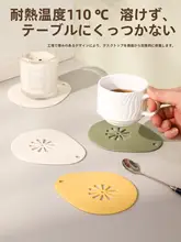 掛けられるヒートパッド テーブル用コースター【水滴デザイン・家庭用・耐熱】
