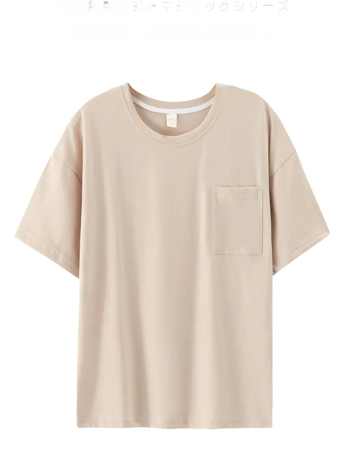 夏の日常にぴったりなTシャツは、どう選ぶ？