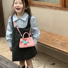 女の子用PUソフトレザー手提げバッグ【ミニショルダーバッグ・プリンセスデザイン・外出用】