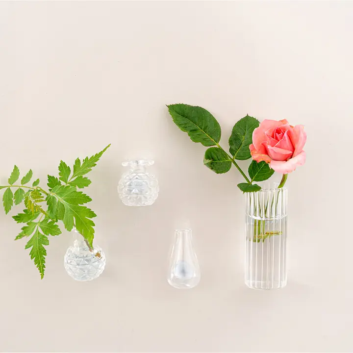 ミニ花瓶【透明ガラス・水栽培・冷蔵庫用マグネット・インテリア装飾】（セットアップ対応）