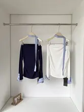 一字肩長袖Tシャツ【シンプル・カジュアル・女性用】