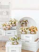 アートフラワー 薔薇とカモミールの卓上装飾用花瓶【自然な質感・リアルな造花】