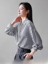 ストライプ柄の長袖シャツ【フィット・シンプルデザイン・カジュアル用】