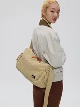 調節可能な軽量大容量ショルダーバッグ【クラウドデザイン・女性用】