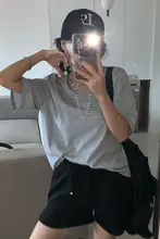 高ウエストの黒ショートパンツ【直筒・薄手・フィット・おしゃれデザイン】（セットアップ対応）