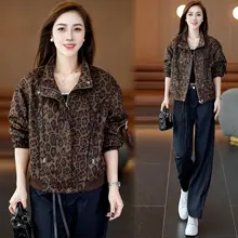 おしゃれなショートジャケット【小柄向け・立ち襟・スタイリッシュなデザイン】