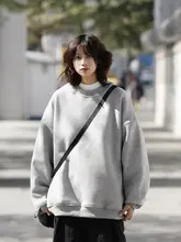 春用 ラウンドネックスウェットシャツ【ユニセックス・ゆったり・カジュアル・無地】