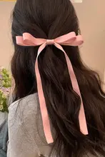 可愛いピンクリボン蝶結びのヘアクリップ【バレエスタイル・甘美なデザイン】