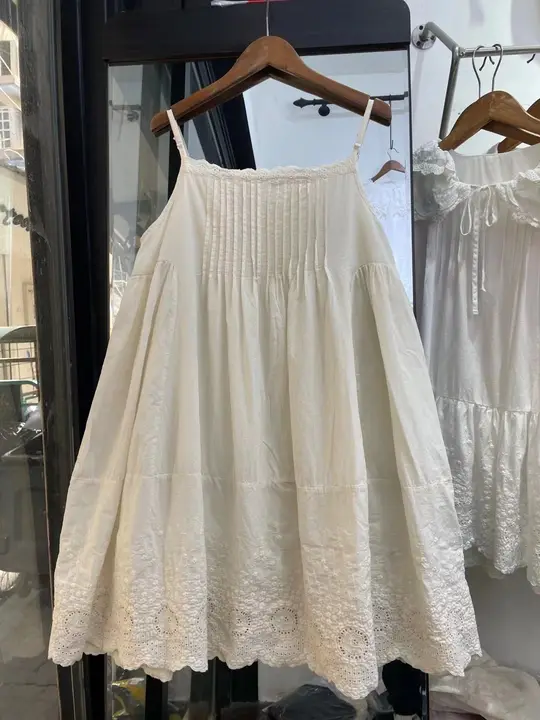 重工刺繍入りフラワーレースコットンキャミソールドレス【シンプルなインナー重ね着対応】