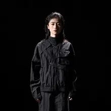 秋冬向けのダークスタイル工装ジャケット【ユニセックス・短丈】