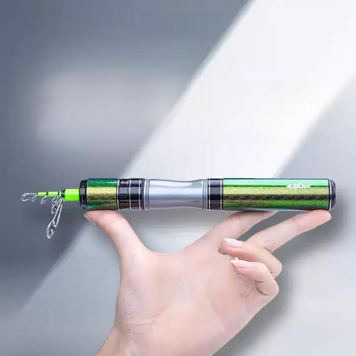 携帯用短尺ルアーロッド【陶器ガイド付き・伸縮式・軽量チタン合金製】