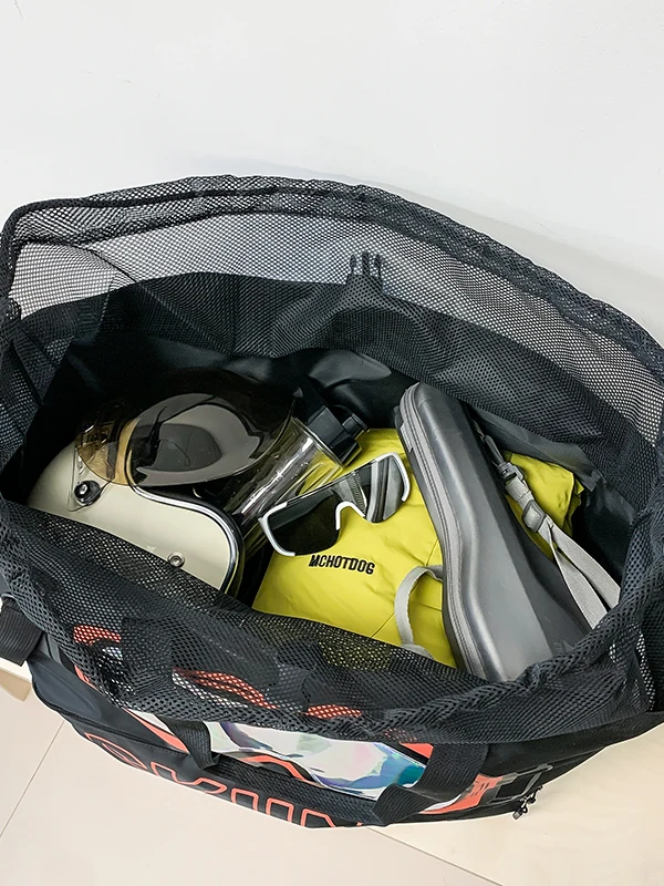 2泊3日の旅行で使える軽量トラベルバッグはどれがおすすめ？