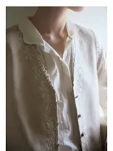 ボヘミアン刺繍のベスト【ハンドフックデザイン・細部装飾】