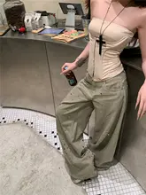 デザイン性のあるビジュー付きデニムパンツ【夏用・ハイウエスト・ストレート・ワイドレッグ】（セットアップ対応）