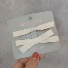 シンプルで美しいデザインのバタフライクリップ【サイドクリップ・ミルクホワイト】