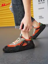 軽快なデザインのアウトドアシューズ【通気性メッシュ・滑り止め・登山用】
