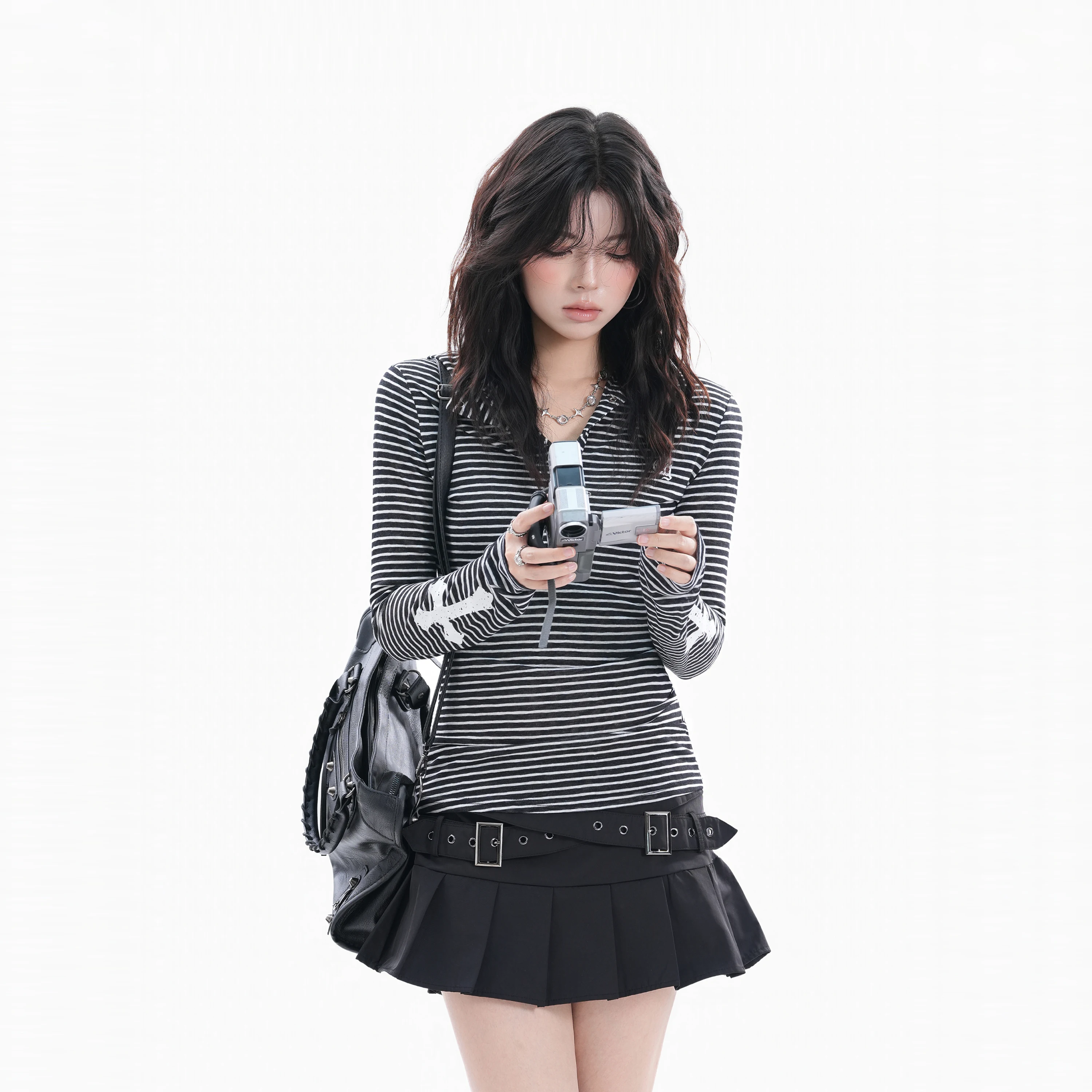 骨格ストレート tシャツはどう選ぶ？シンプルさとスタイルのバランスを取るための実践ガイド