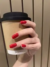 高級感漂う正赤のハンドメイドネイル【春夏秋冬・単色・結婚式や新年に最適】